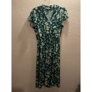 Adriana, Papell Green/White Floral Dress.‎
